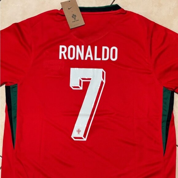Al Nassr FC Portugal Cristiano Ronaldo Jersey # 7 , Unisex - Picture 2 of 16